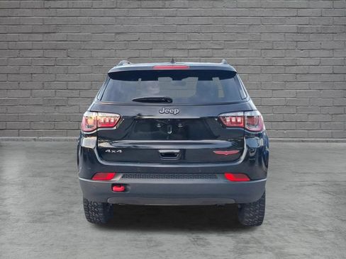 Used 2024 Jeep Compass Trailhawk AWD/4WD image 7