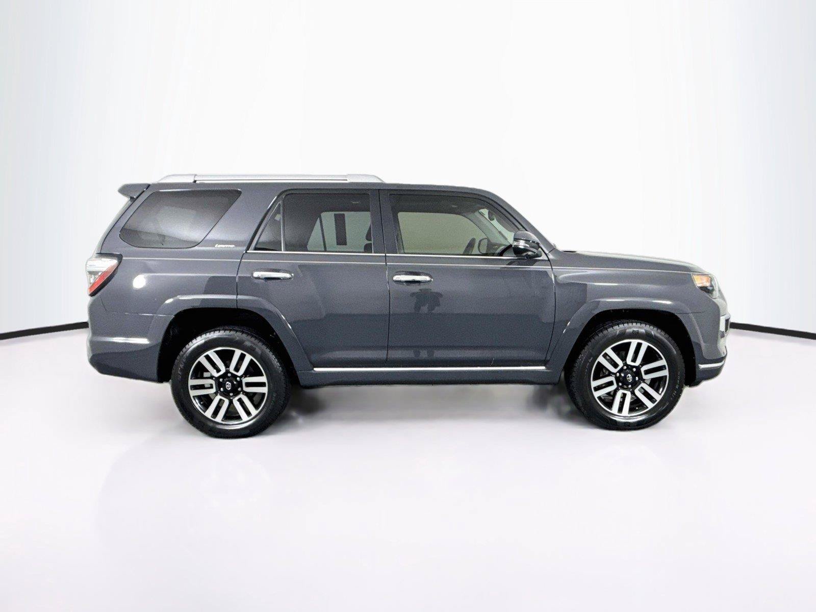 Certified 2024 Toyota 4Runner Limited AWD/4WD image 11