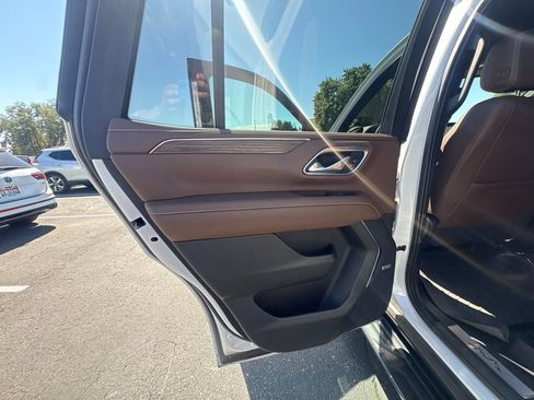 Used 2021 Chevrolet Tahoe High Country AWD/4WD image 22