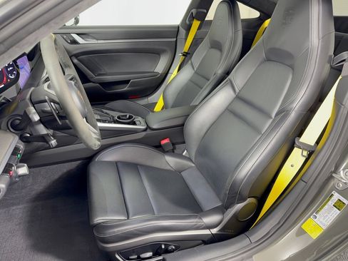 Used 2020 Porsche 911 Carrera 4S w/ Sport Package AWD/4WD image 5