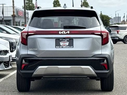 New 2026 Kia Seltos S FWD image 6