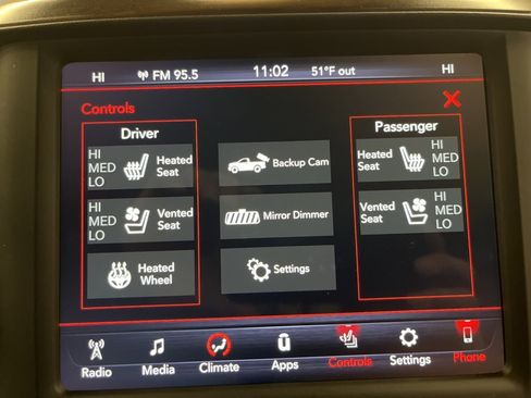 Used 2021 RAM 1500 Laramie image 19