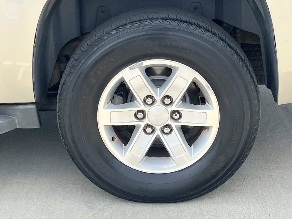 Used 2014 GMC Yukon XL SLT RWD image 8