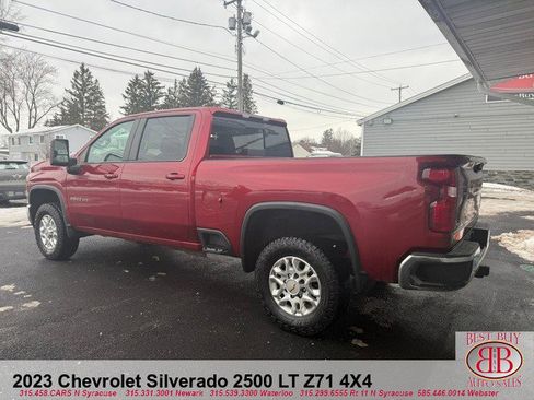 Used 2023 Chevrolet Silverado 2500 LT w/ Convenience Package image 5