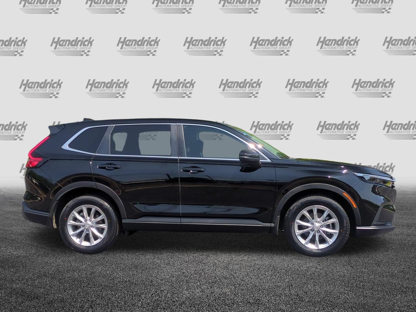 Used 2023 Honda CR-V EX image 11