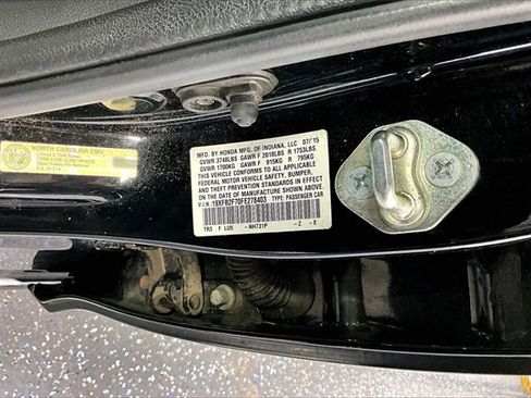 Used 2015 Honda Civic SE image 15