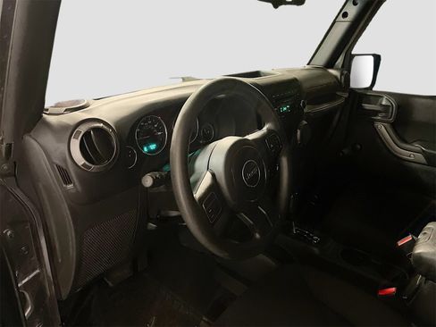 Used 2017 Jeep Wrangler Unlimited Sport w/ Mopar Chrome Edition Group image 9