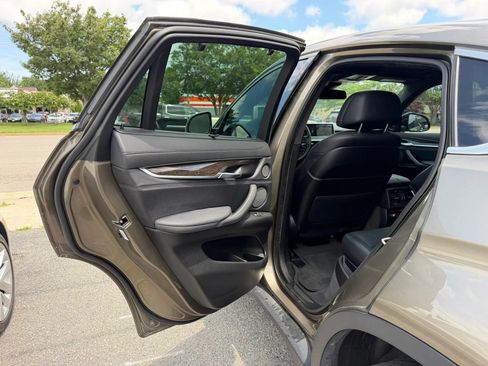 Used 2017 BMW X6 xDrive35i AWD/4WD image 12