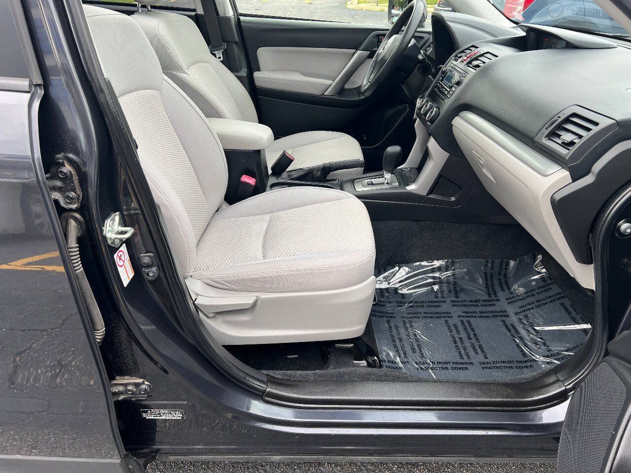 Used 2014 Subaru Forester 2.5i Premium w/ All-Weather Package AWD/4WD image 26