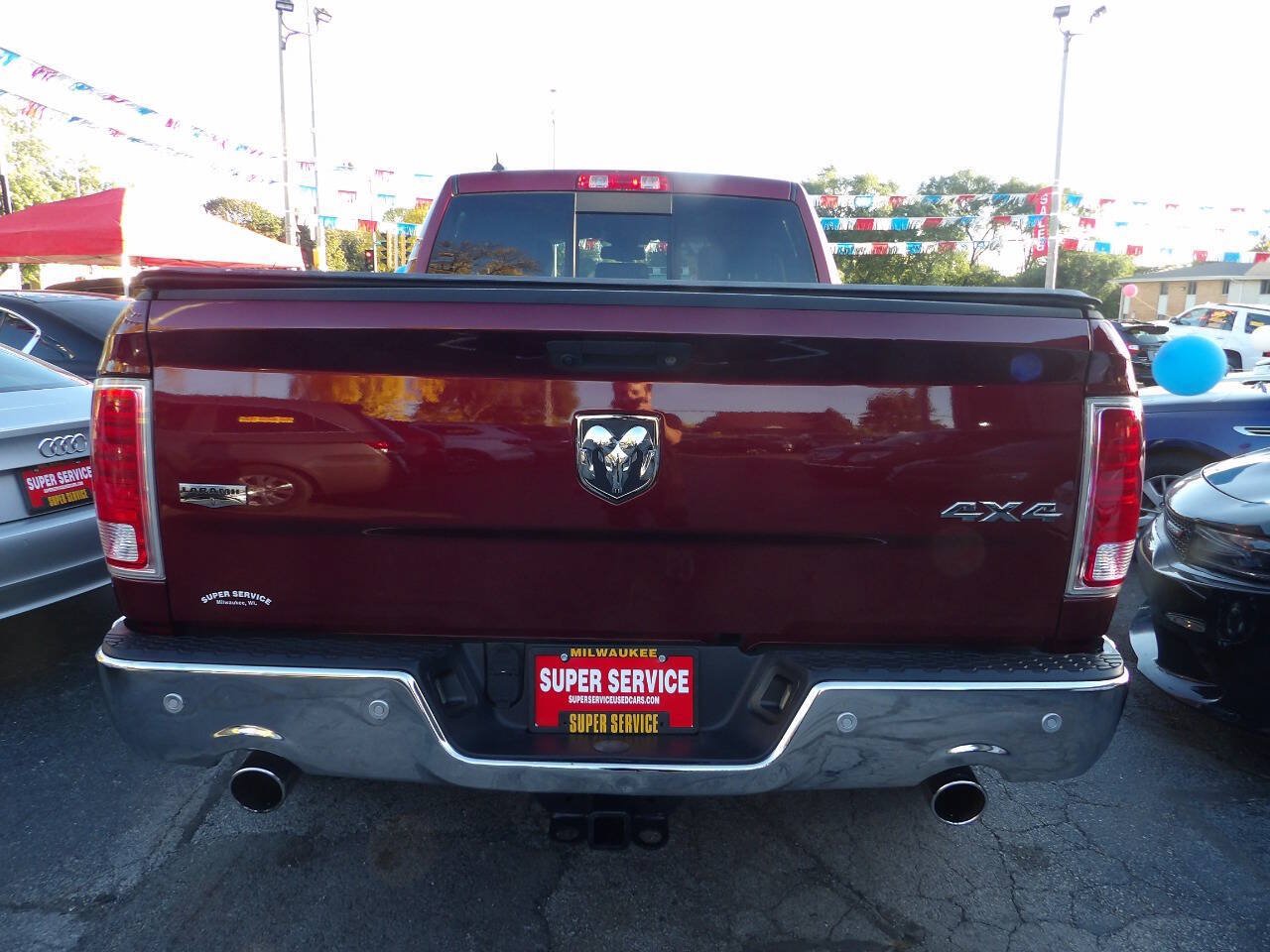 Used 2017 RAM 1500 Laramie AWD/4WD image 4