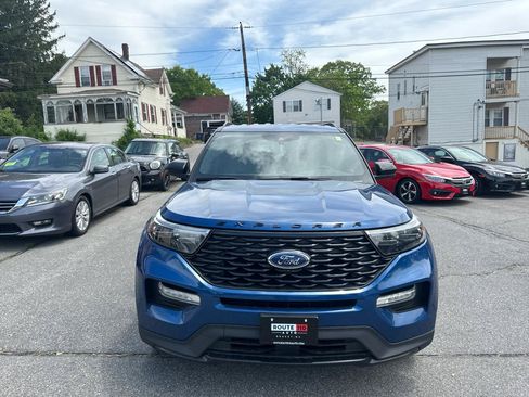 Used 2022 Ford Explorer ST-Line AWD/4WD image 3