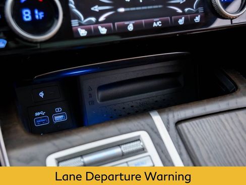 Used 2023 Genesis GV80 3.5T w/ Prestige Package image 28