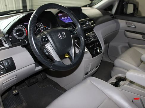 Used 2012 Honda Odyssey EX-L image 19