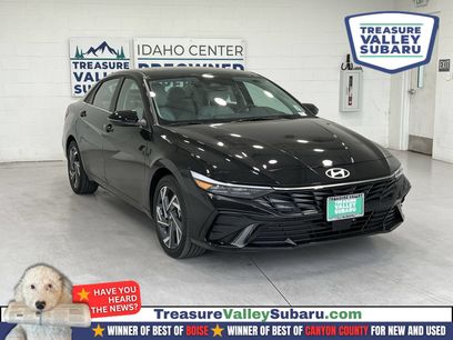 Used 2025 Hyundai Elantra Limited