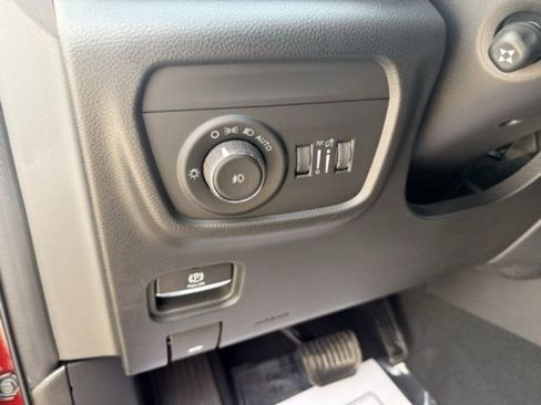 New 2025 Jeep Grand Cherokee Limited image 26