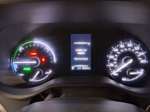 Used 2022 Toyota Sienna LE image 16