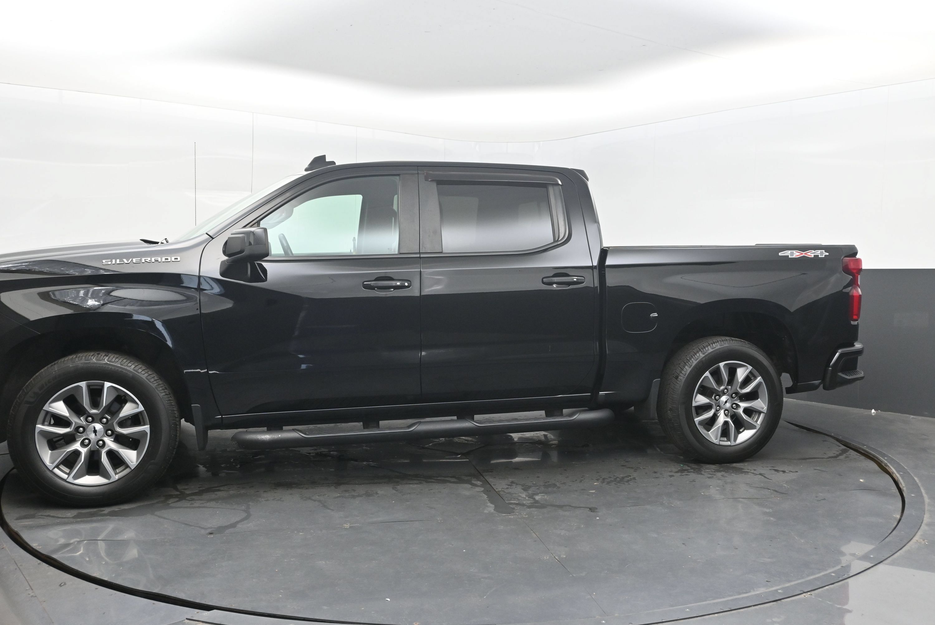 Used 2019 Chevrolet Silverado 1500 RST w/ All-Star Edition AWD/4WD image 5