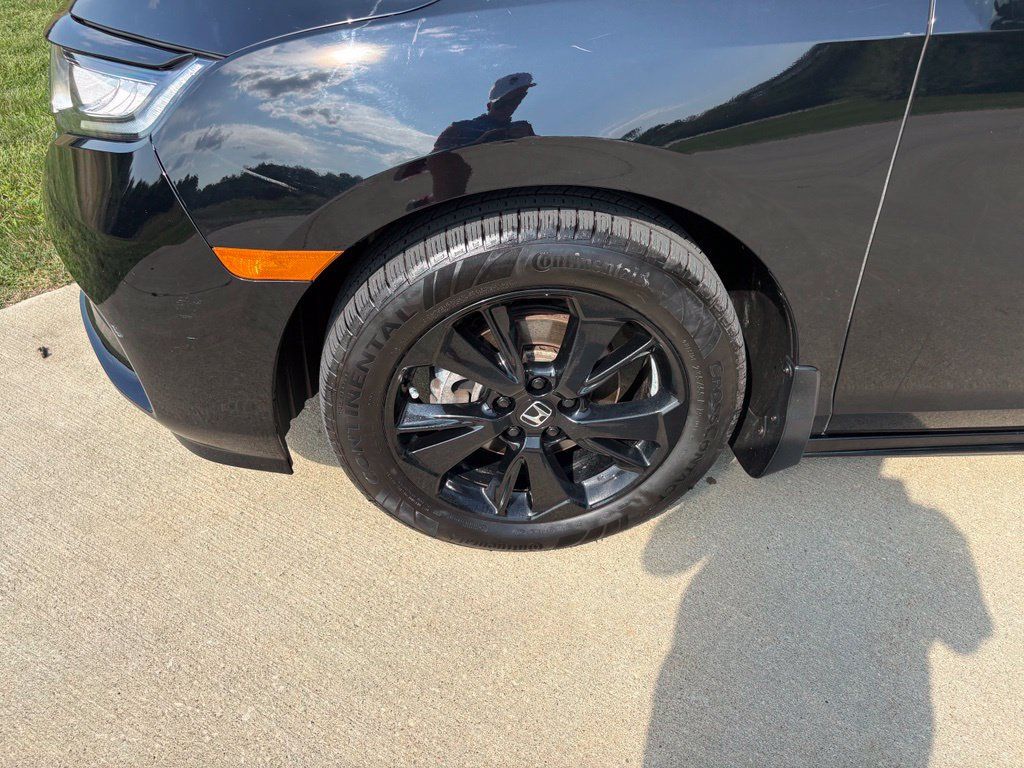 Used 2023 Honda Odyssey Sport image 57