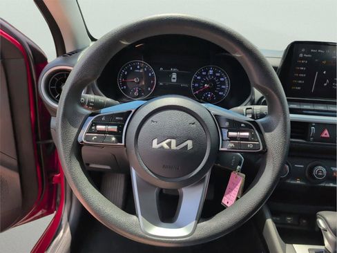 Used 2024 Kia Forte LXS FWD image 23