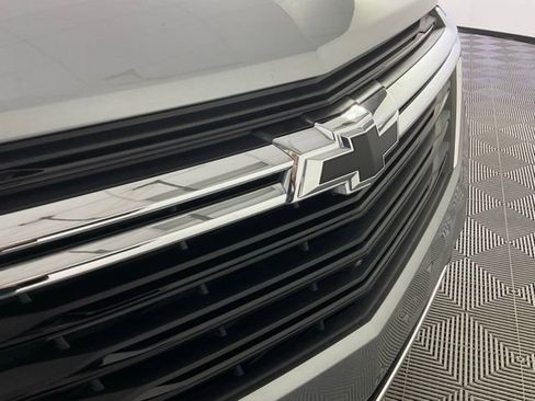 Used 2024 Chevrolet Equinox LT image 10