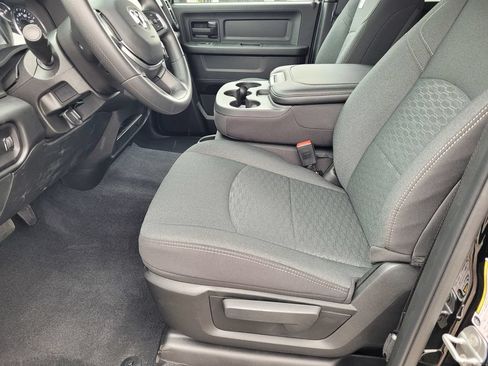 New 2026 RAM 2500 Tradesman AWD/4WD image 7
