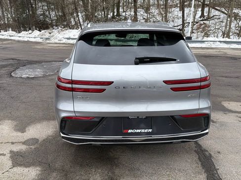 New 2026 Genesis GV70 2.5T Advanced image 6