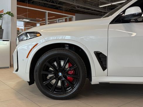 Used 2026 BMW X5 xDrive40i image 13