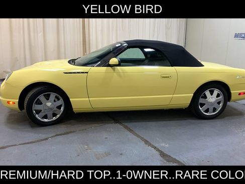 Used 2002 Ford Thunderbird RWD image 6