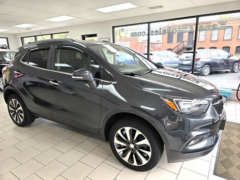 Used 2017 Buick Encore Preferred image 3