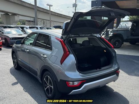 Used 2026 Kia Niro LX FWD image 26
