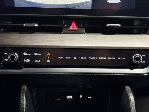 Used 2023 Kia Sportage X-Line w/ X-Line Premium Package image 16