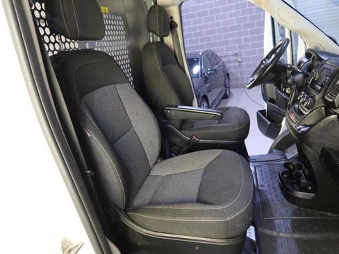 Used 2018 RAM ProMaster 2500 FWD image 13