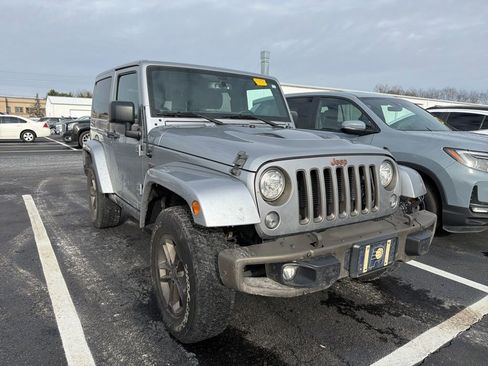 Used 2017 Jeep Wrangler 75th Anniversary image 4