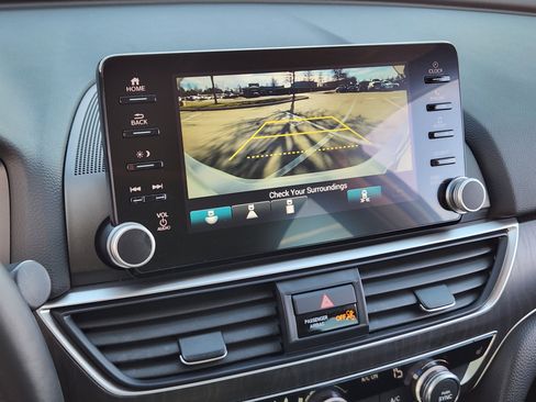 Used 2021 Honda Accord EX-L image 21