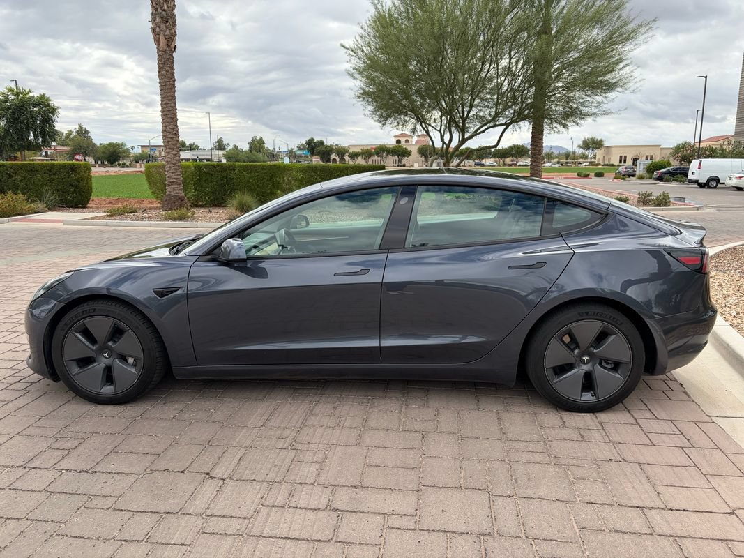 Used 2021 Tesla Model 3 Long Range AWD/4WD image 5