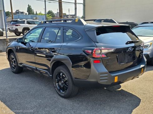 Used 2022 Subaru Outback Wilderness AWD/4WD image 5