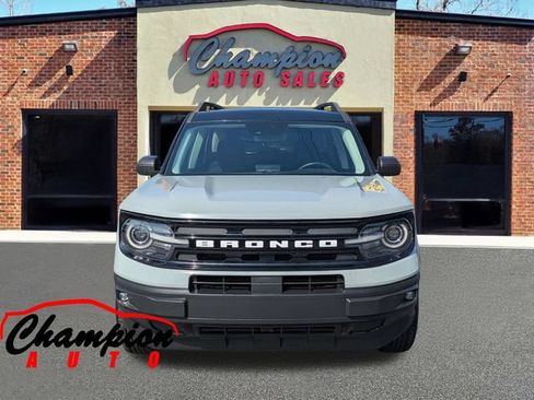 Used 2021 Ford Bronco Sport Outer Banks w/ Outer Banks Package AWD/4WD image 10