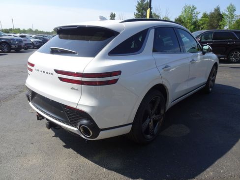 New 2025 Genesis GV70 2.5T w/ Sport Prestige Package image 5