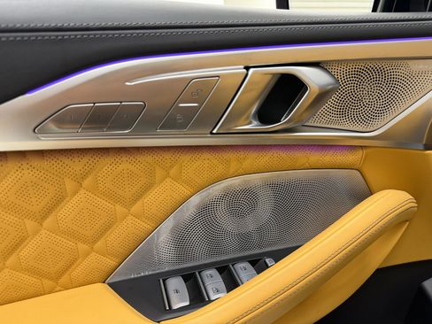 Used 2025 BMW M8 Competition AWD/4WD image 15