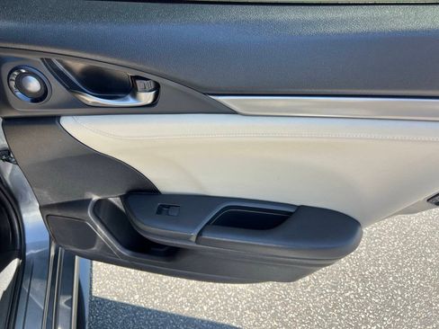 Used 2020 Honda Civic Sport Touring image 26