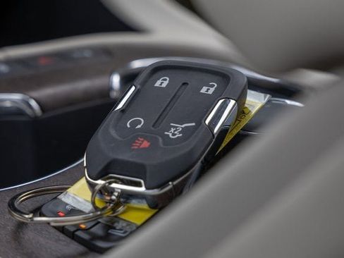 Certified 2023 GMC Acadia Denali w/ Denali Technology Package image 25