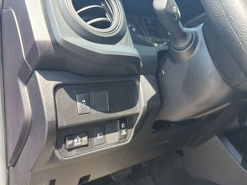 Used 2023 Toyota Tacoma SR AWD/4WD image 10