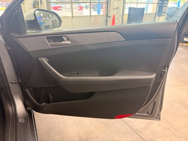 Used 2019 Hyundai Sonata SE FWD image 22