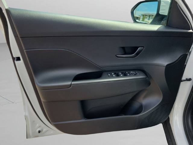 New 2027 Hyundai Kona SE FWD image 25