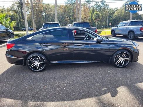 Used 2022 Honda Accord Touring image 16