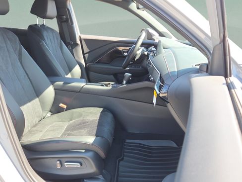 Used 2026 Acura ADX A-Spec image 17