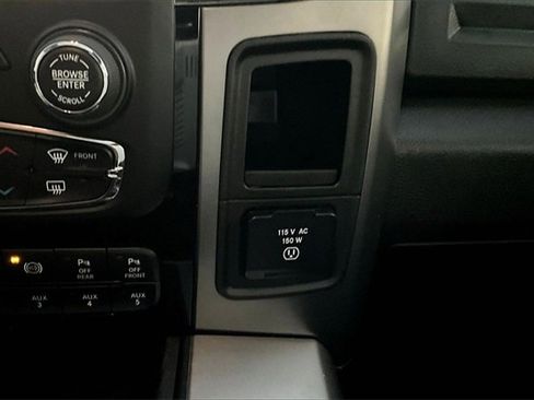 Used 2018 RAM 2500 Laramie w/ Sport Appearance Group image 24