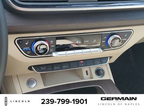 Used 2025 Audi Q5 2.0T Premium Plus image 32