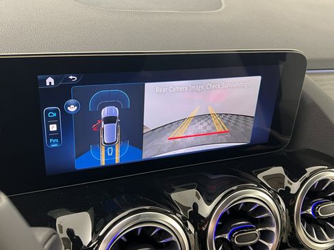 New 2026 Mercedes-Benz GLA 250 4MATIC image 30