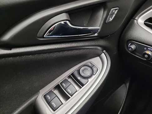 Used 2025 Chevrolet Malibu LT image 27